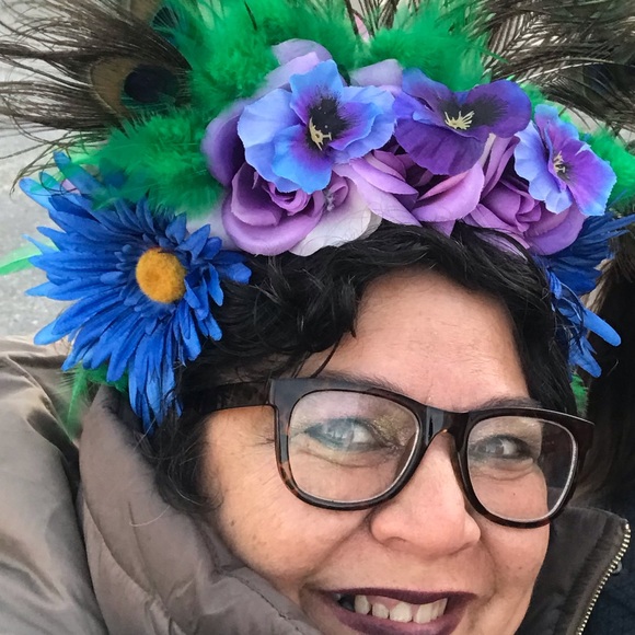 Meet your Posher, Re - Picture 1 of 1